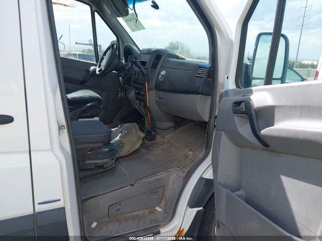 Продаж на аукціоні авто 2011 Mercedes-benz Sprinter 2500 High Roof, vin: WD3PE8CB2B5597647, номер лоту: 42634208