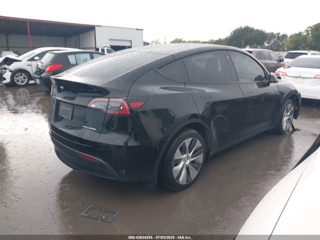Tesla 2023 2023 7SAYGAEE4PF660405 Image 4