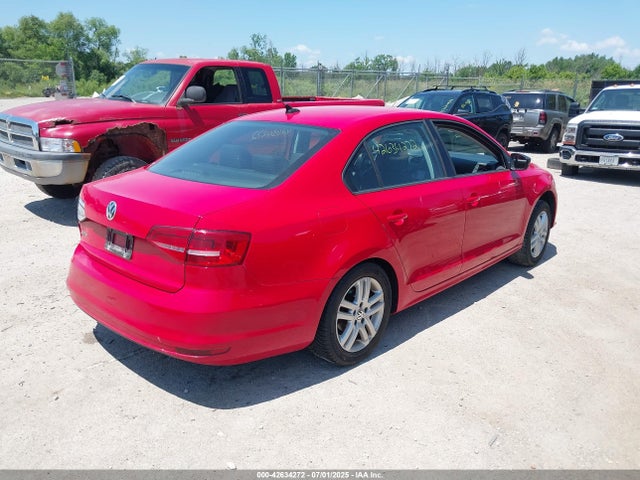 3VW1K7AJ3FM234988 Volkswagen 2015