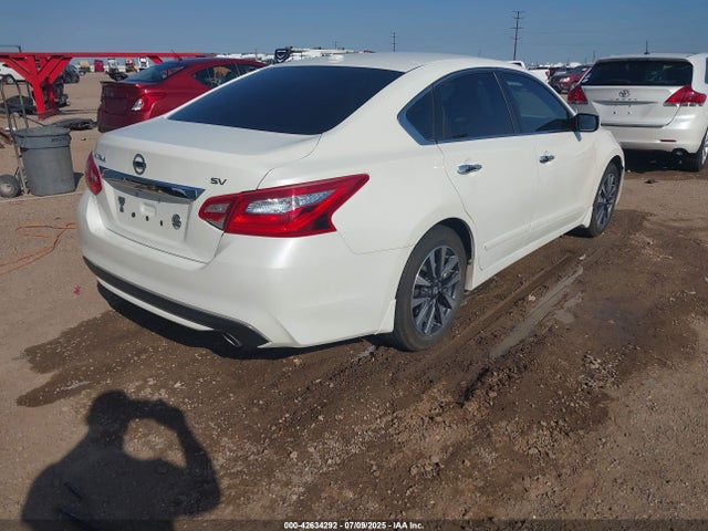 1N4AL3AP3HC264614 Nissan 2017