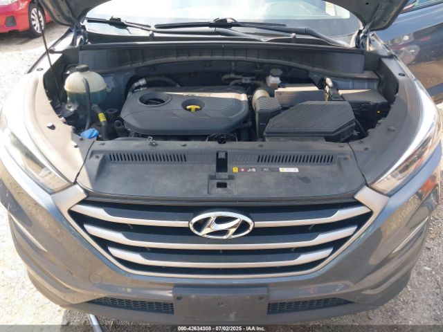 2018 HYUNDAI TUCSON KM8J3CA46JU633297 Photo 9
