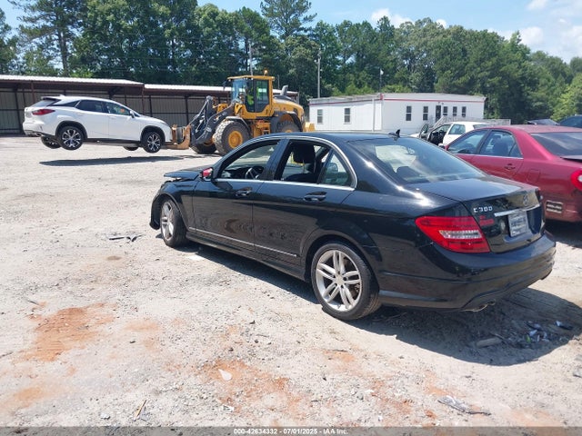 Mercedes-Benz C-Class 2014 WDDGF8AB1EG158038 Image 3