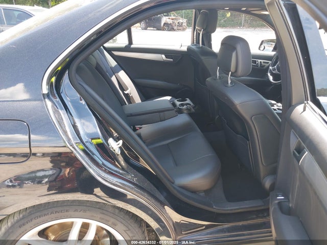 Mercedes-Benz C-Class 2014 WDDGF8AB1EG158038 Image 8