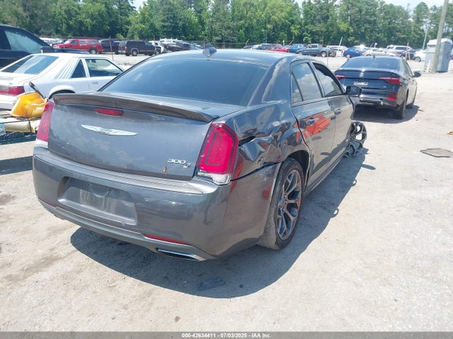 Chrysler 2016 2016 2C3CCABT1GH111314 Image 4