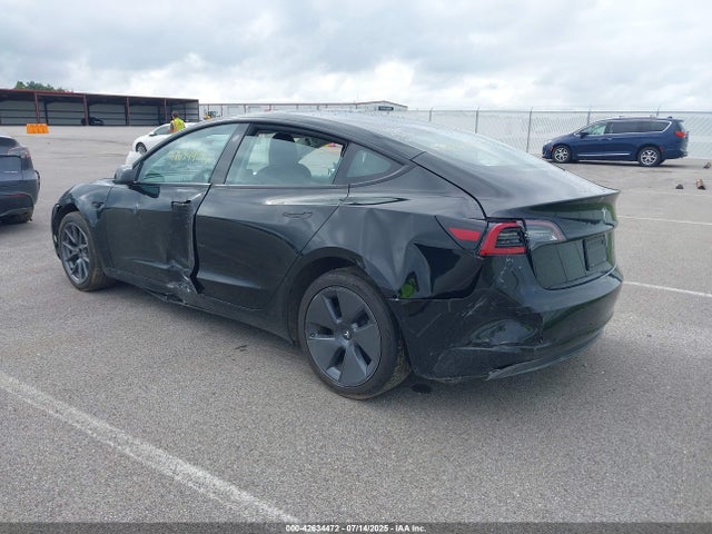 2022 TESLA MODEL 3 5YJ3E1EB4NF167694 Photo 2