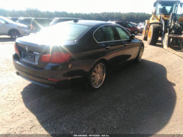 2012 BMW 528I WBAXG5C52CDX03334 Photo 3