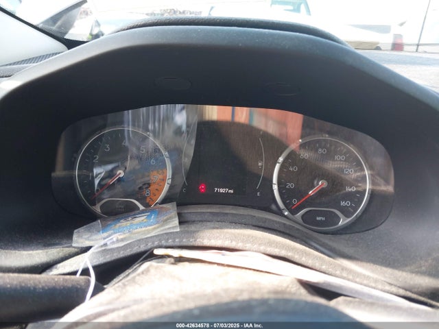 ZACCJAATXGPE22001 Jeep 2016