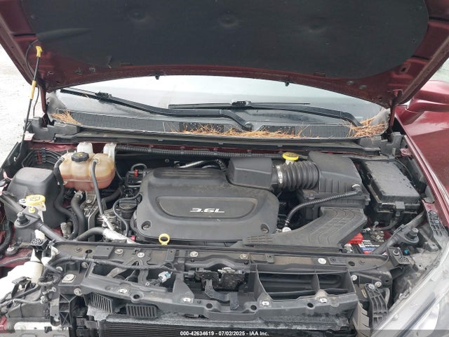 2C4RC1BG5HR703688 Chrysler 2017