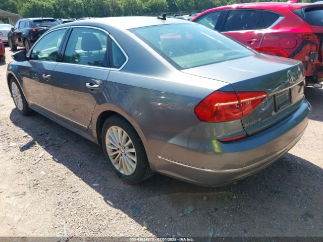 2016 VOLKSWAGEN PASSAT 1VWBS7A30GC055235 Photo 2