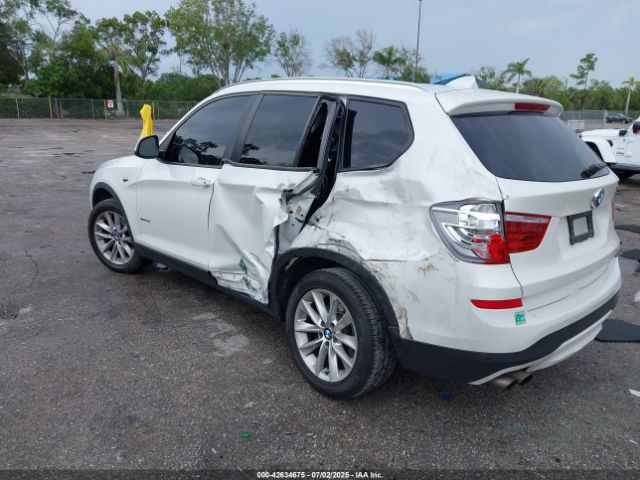 2017 BMW X3 5UXWZ7C35H0X42399 Photo 2
