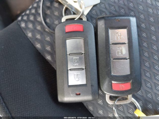 2016 MITSUBISHI OUTLANDER JA4AD3A38GZ048297 Photo 10