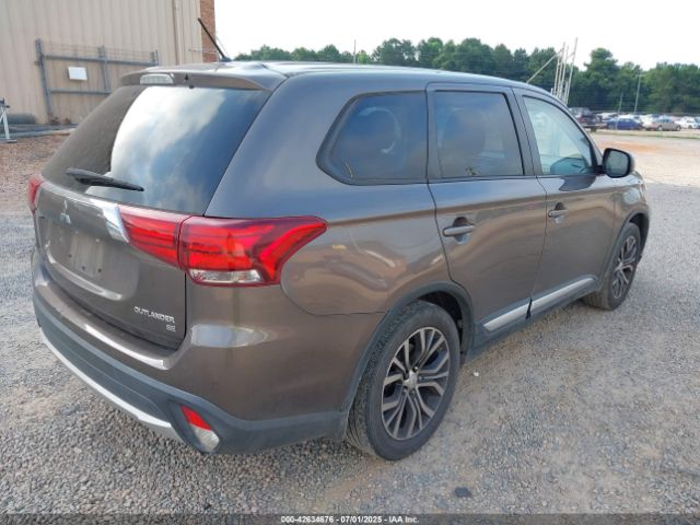 2016 MITSUBISHI OUTLANDER JA4AD3A38GZ048297 Photo 3