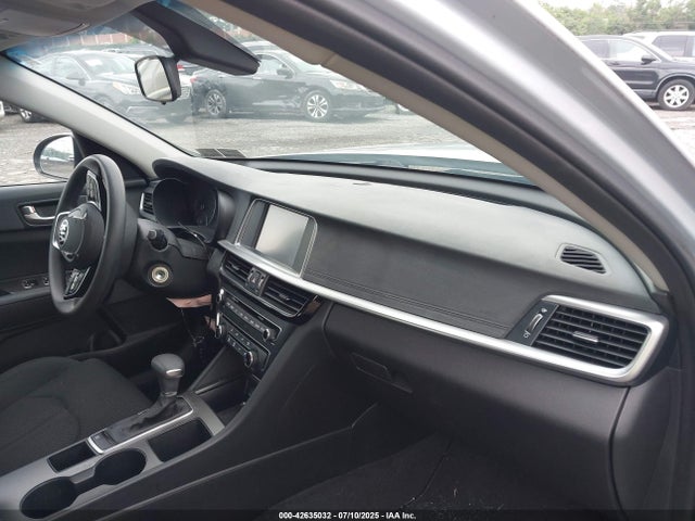 5XXGT4L38LG435225 KIA gdi