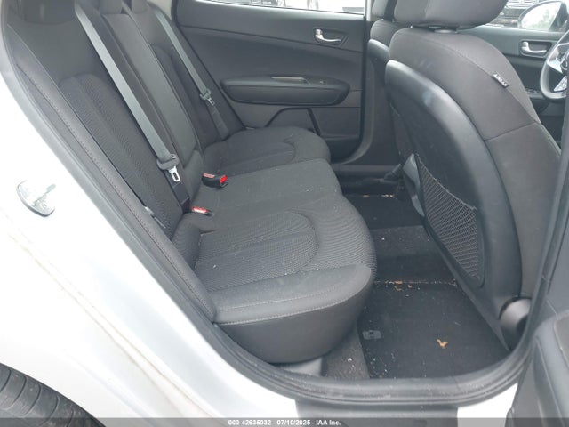 5XXGT4L38LG435225 KIA gdi