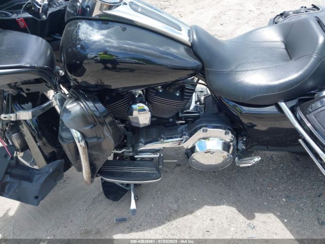 2015 HARLEY-DAVIDSON FLTRX 1HD1KHM17FB692799 Photo 8