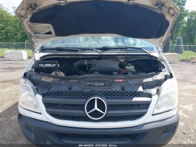 2011 MERCEDES-BENZ SPRINTER 2500 WD3PE8CB1B5573730 Photo 9