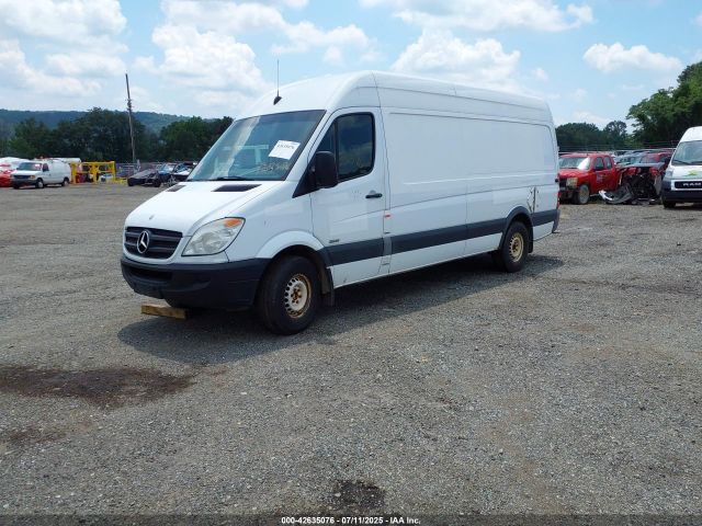 2011 MERCEDES-BENZ SPRINTER 2500 WD3PE8CB1B5573730 Photo 1