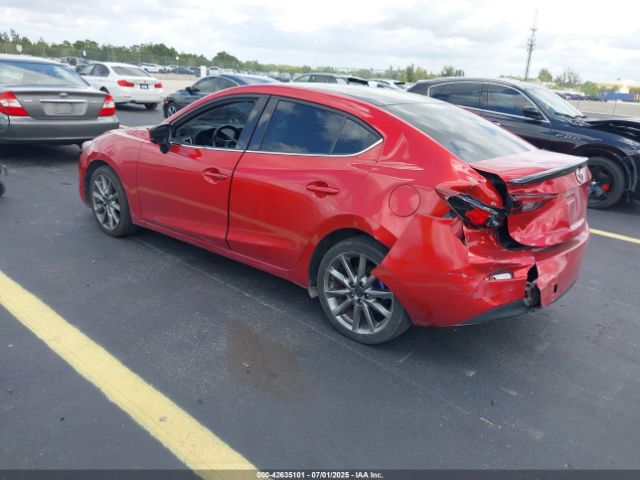 2018 MAZDA MAZDA3 3MZBN1V32JM209352 Photo 2