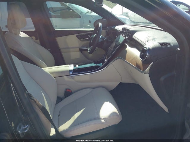W1NKM4HB0RF089372 Mercedes-Benz m254