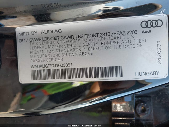 2018 AUDI A3 WAUAUGFF0J1003891 Photo 8