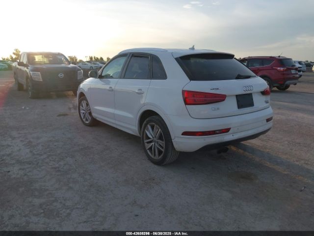 2017 AUDI Q3 WA1ECCFSXHR010270 Photo 2