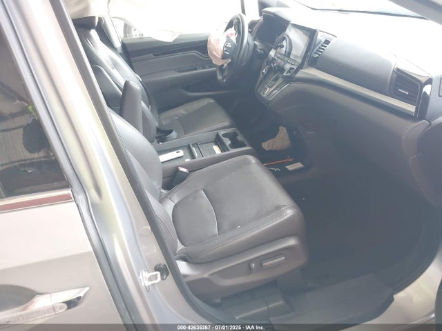 Honda j35y7 2018 5FNRL6H93JB019973 Image 5