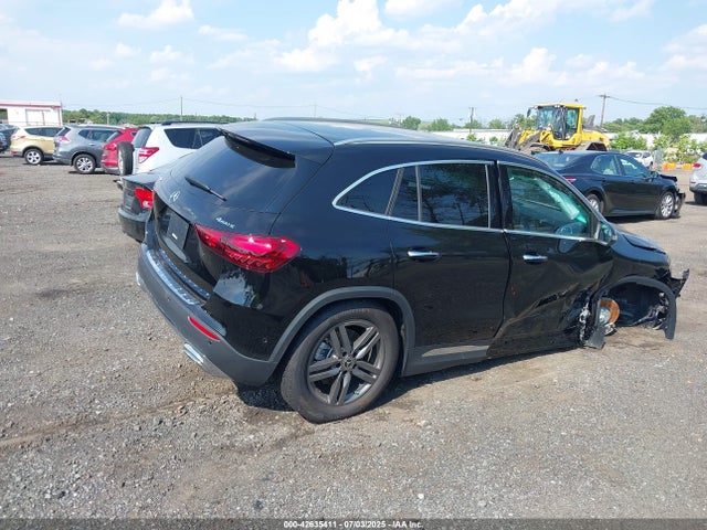 W1N4N4HB5SJ691659 Mercedes-Benz m260