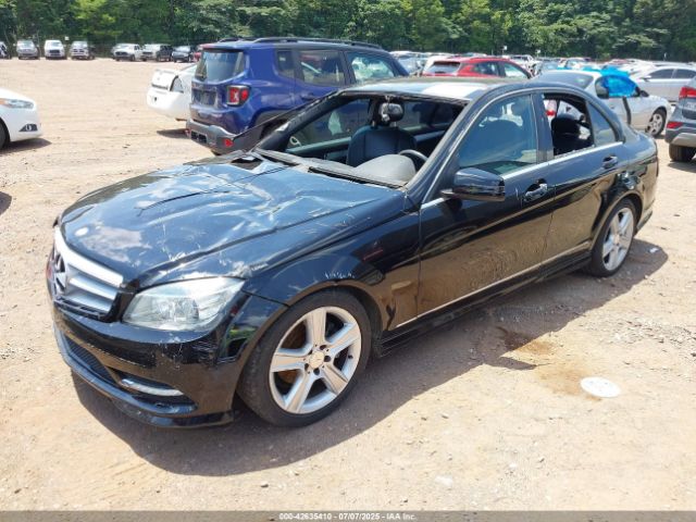 2011 MERCEDES-BENZ C 300 WDDGF5EB7BA444600 Photo 1