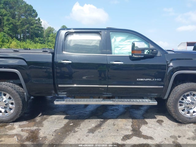 42635520 :رقم المزاد ، 1GT12UE82GF266079 vin ، 2016 Gmc Sierra 2500hd Denali مزاد بيع