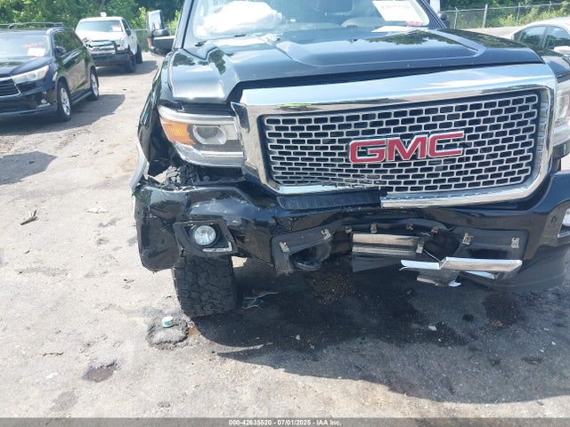 42635520 :رقم المزاد ، 1GT12UE82GF266079 vin ، 2016 Gmc Sierra 2500hd Denali مزاد بيع