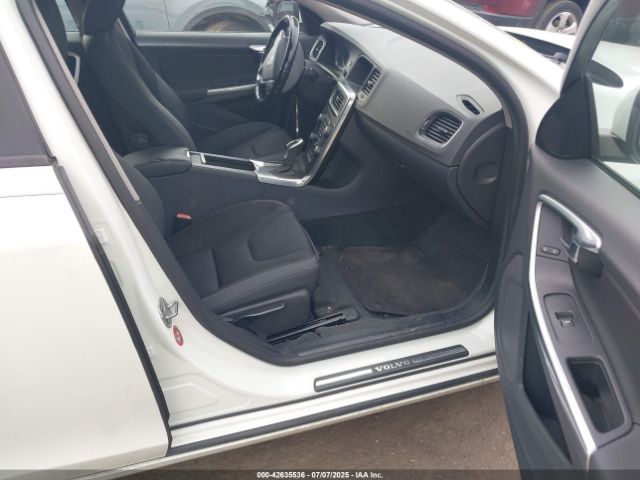 2014 VOLVO S60 YV1612FS3E2296553 Photo 4