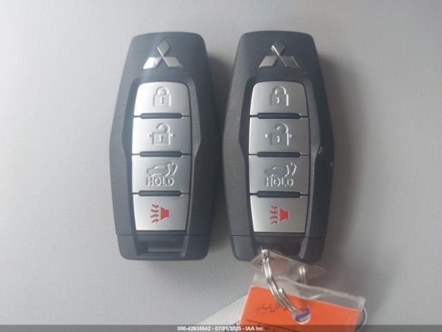 2025 MITSUBISHI OUTLANDER JA4J4VA85SZ022921 Photo 10