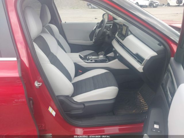 2025 MITSUBISHI OUTLANDER JA4J4VA85SZ022921 Photo 4