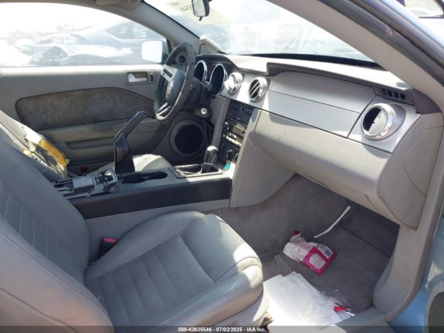 2005 FORD MUSTANG 1ZVHT82H655105001 Photo 4