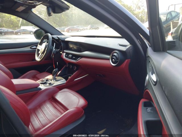 2019 ALFA ROMEO STELVIO ZASPAKBN3K7C69921 Photo 4