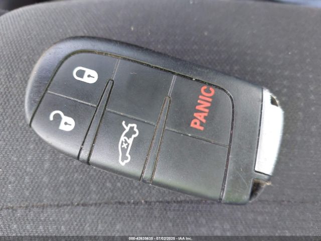 2015 CHRYSLER 200 1C3CCCAB7FN750422 Photo 10
