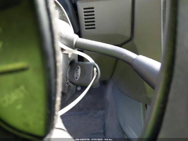 2002 FORD EXPLORER 1FMZU73E62UC21671 Photo 10