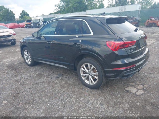 2021 AUDI Q3 WA1EECF35M1103869 Photo 2