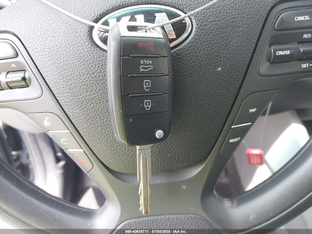 KNAFX4A69G5592959 KIA mpi nu
