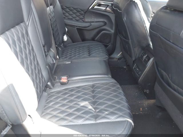 2023 MITSUBISHI OUTLANDER JA4J4VA87PZ054860 Photo 7