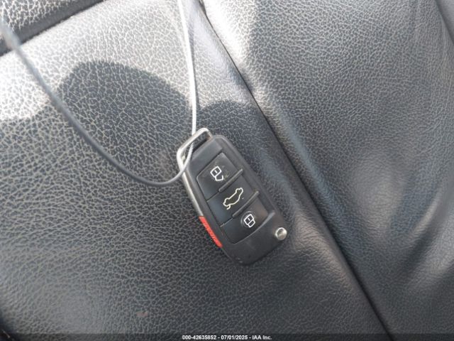 2018 AUDI A3 WAUAUGFF0J1028015 Photo 10
