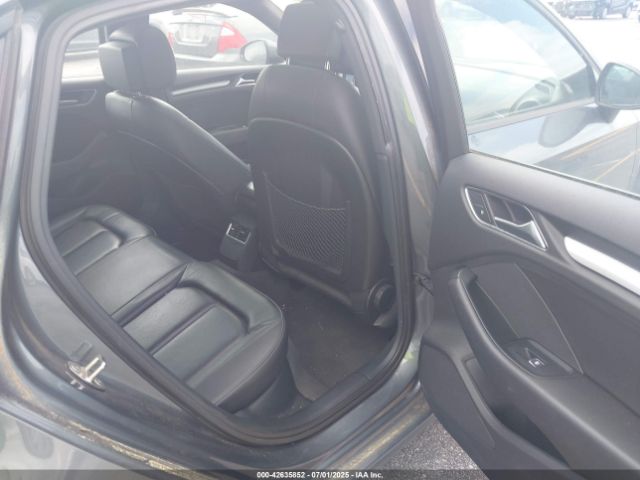 2018 AUDI A3 WAUAUGFF0J1028015 Photo 7