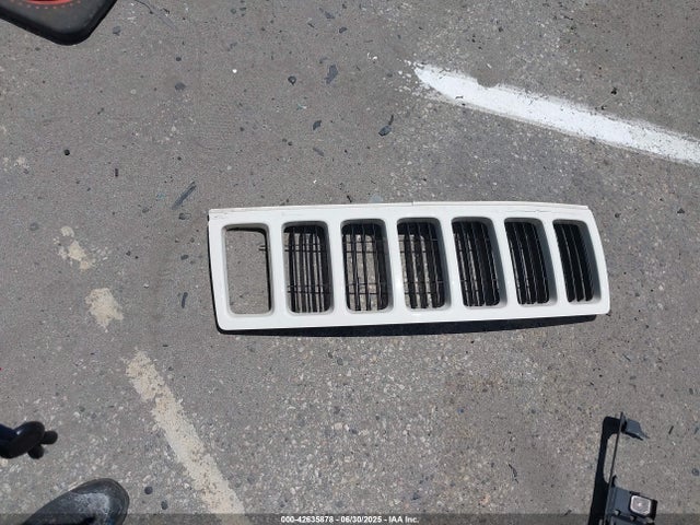 2010 Jeep Grand Cherokee Laredo მანქანა იყიდება აუქციონზე, vin: 1J4PR4GK2AC150849, აუქციონის ნომერი: 42635878