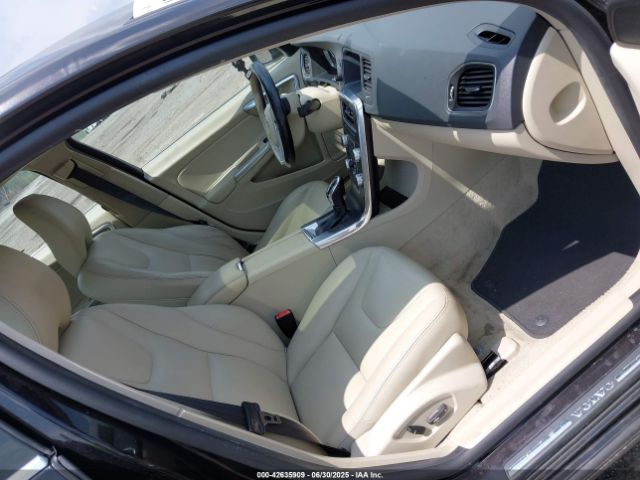 2015 VOLVO S60 YV126MFKXF2351397 Photo 4