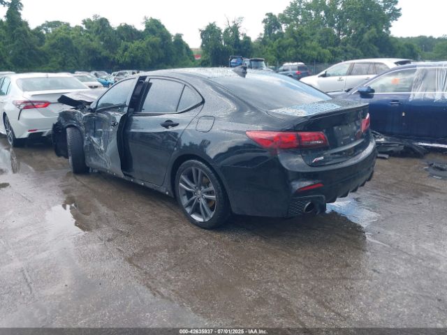 2018 ACURA TLX 19UUB2F67JA005325 Photo 2