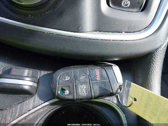 Chrysler 200 2015 1C3CCCAB4FN570296 Image 11