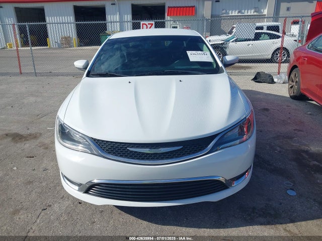Chrysler 200 2015 1C3CCCAB4FN570296 Image 13
