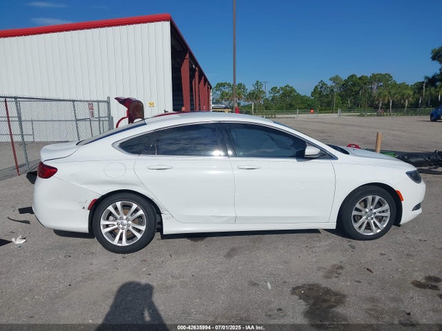 Chrysler 200 2015 1C3CCCAB4FN570296 Image 14