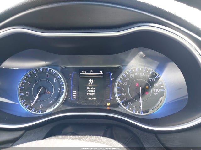 Chrysler 200 2015 1C3CCCAB4FN570296 Image 7