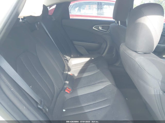 Chrysler 200 2015 1C3CCCAB4FN570296 Image 8